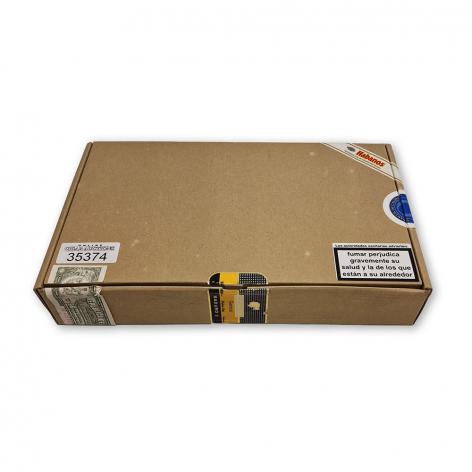 Lot 24 - Cohiba Genios
