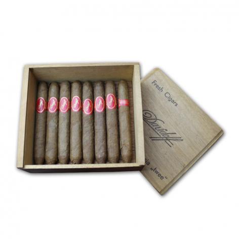 Lot 24 - Davidoff Twee