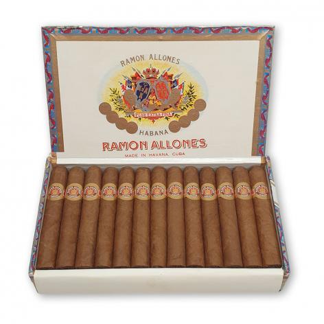Lot 250 - Ramon Allones Small Club Coronas