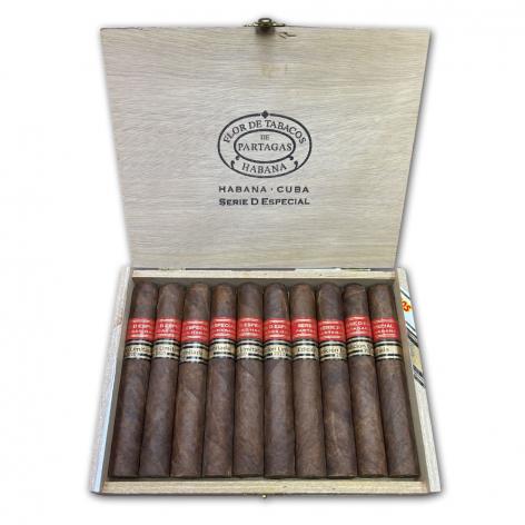 Lot 253 - Partagas D Especial