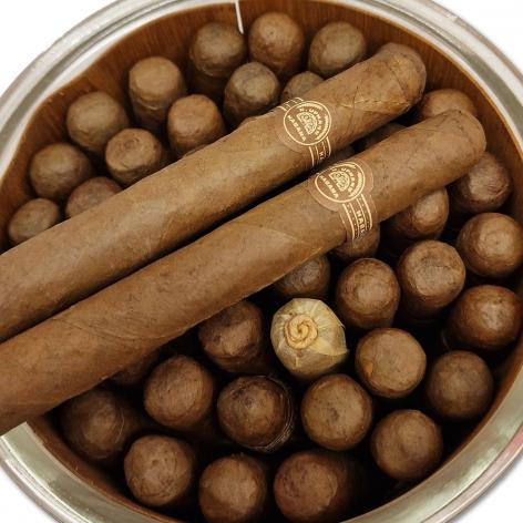 Lot 254 - H. Upmann Coronas