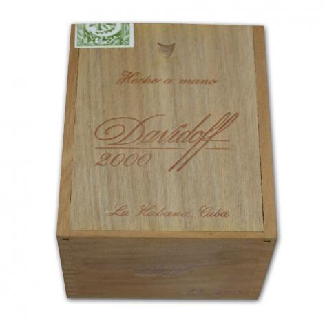 Lot 255 - Davidoff 2000