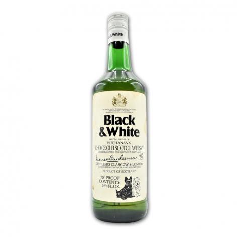 Lot 256 - Black & White Buchanans Choice Old Scotch Whisky 1970&#39s