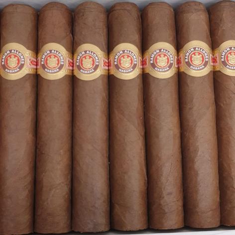 Lot 257 - Ramon Allones Specially Selected