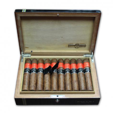 Lot 257 - Partagas Serie D No.4 Reserva