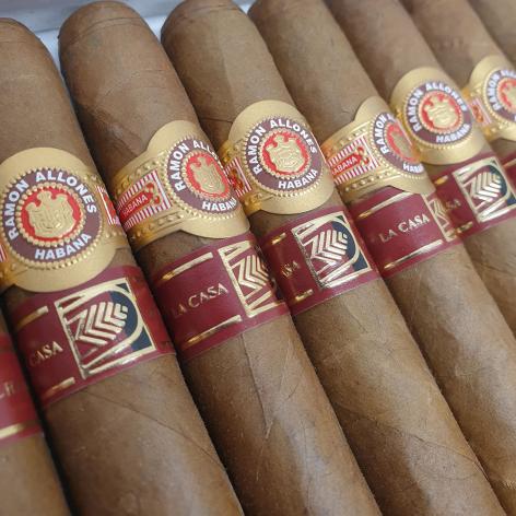 Lot 258 - Ramon Allones Superiores