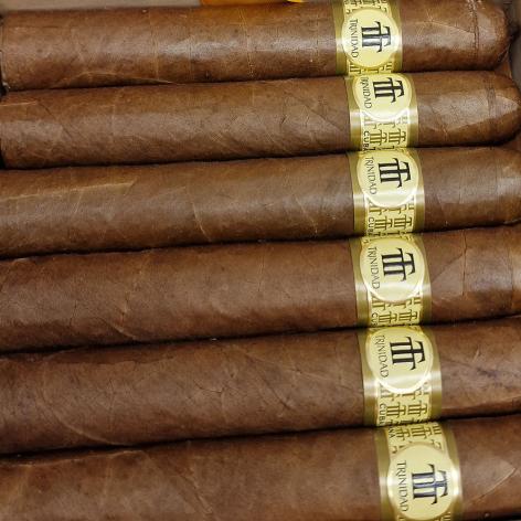 Lot 258 - Trinidad Robustos T