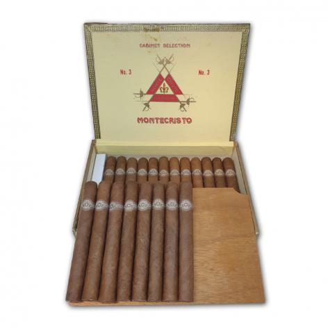 Lot 25 - Montecristo No.3