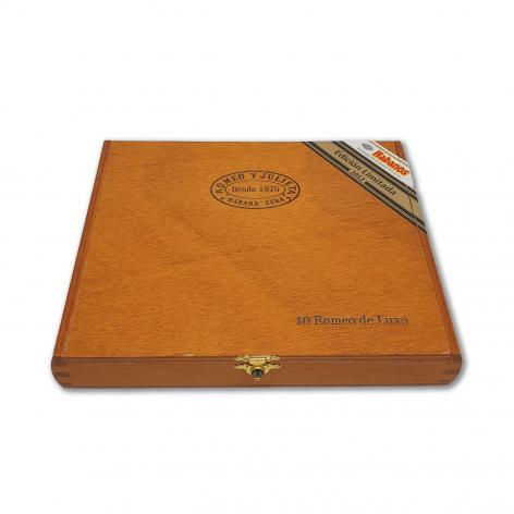 Lot 261 - Romeo y Julieta De Luxe