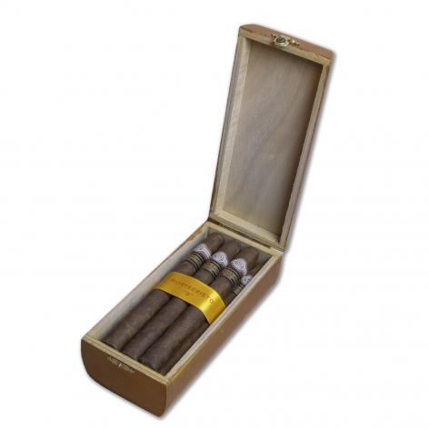 Lot 262 - Montecristo Montecristo "D"
