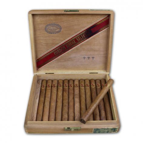 Lot 262 - Hoyo de Monterrey Cordon Rouge