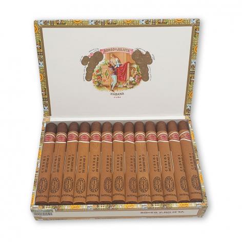 Lot 265 - Romeo y Julieta Cedros de Luxe No. 2