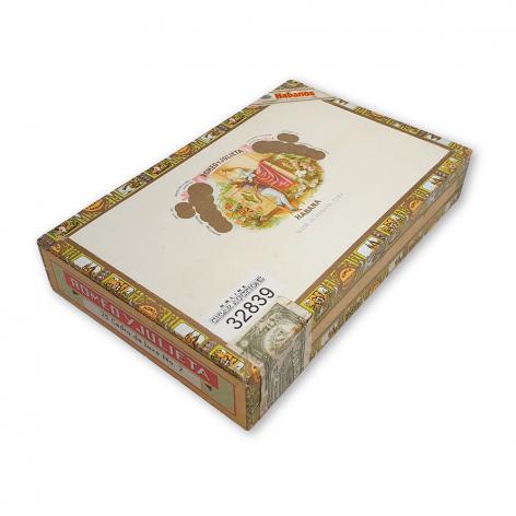 Lot 266 - Romeo y Julieta Cedros de Luxe No. 2