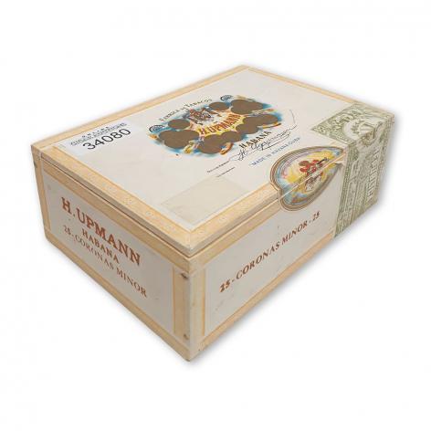 Lot 267 - H. Upmann Coronas Major