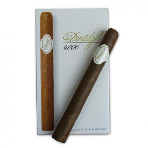 Lot 267 - Davidoff 4000