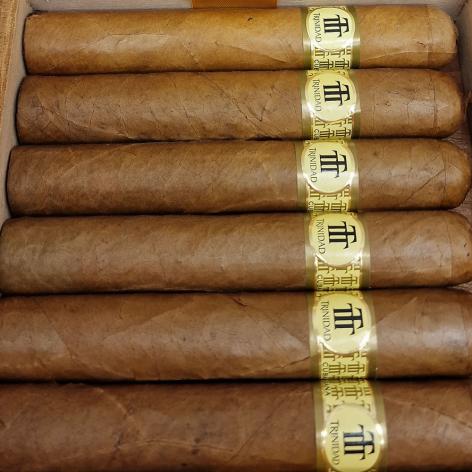 Lot 268 - Trinidad Robustos T