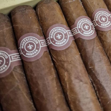 Lot 268 - Montecristo No. 5