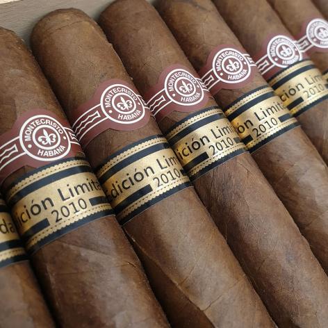 Lot 269 - Montecristo Grand Edmundo