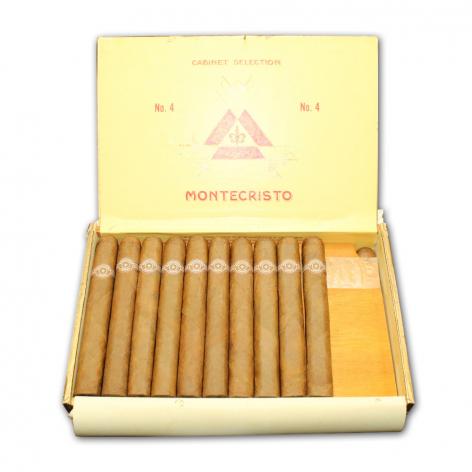 Lot 26 - Montecristo No.4