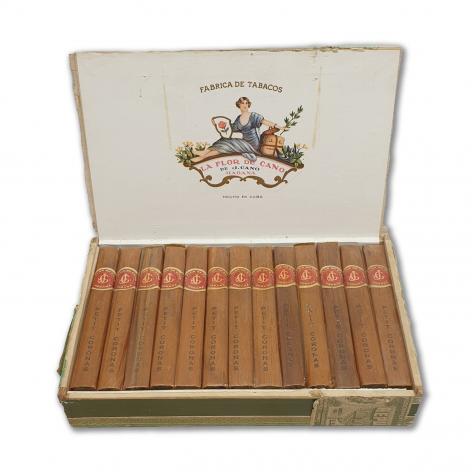 Lot 26 - La Flor de Cano Petit Coronas 