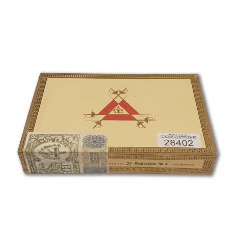 Lot 26 - Montecristo No. 4