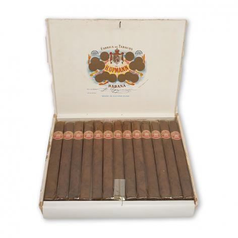 Lot 26 - H. Upmann Especiales