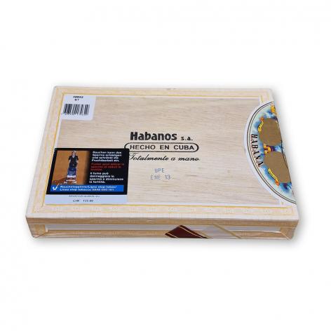 Lot 26 - H. Upmann Royal Robustos