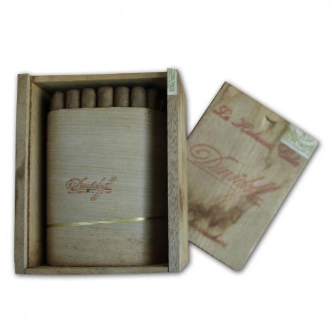 Lot 270 - Davidoff Ambassadrice