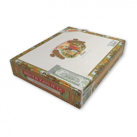 Lot 272 - Romeo y Julieta Churchills 