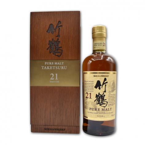 Lot 273 - Nikka Taketsuru 21YO