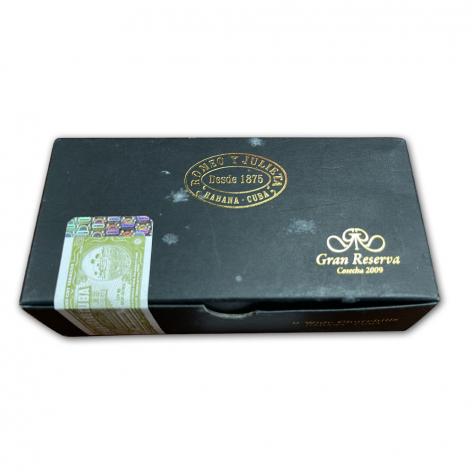 Lot 274 - Romeo y Julieta Wide Churchills Gran Reserva