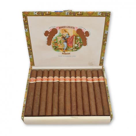 Lot 275 - Romeo y Julieta Coronas 