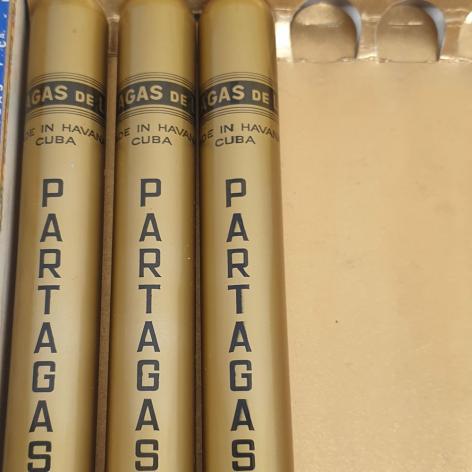Lot 279 - Partagas De Luxe