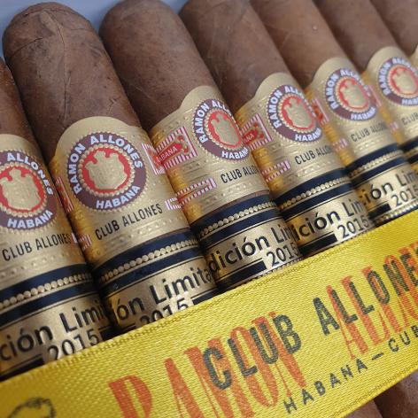 Lot 280 - Ramon Allones Club Allones