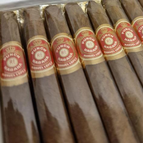 Lot 280 - Punch Cigarillos