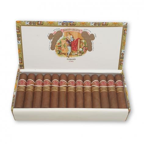 Lot 281 - Romeo y Julieta Petit Churchills