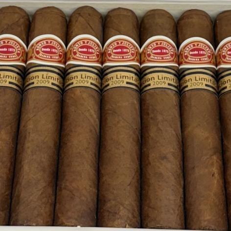 Lot 284 - Romeo y Julieta Duke 