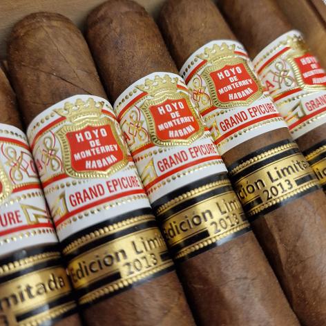 Lot 284 - Hoyo de Monterrey Grand Epicure