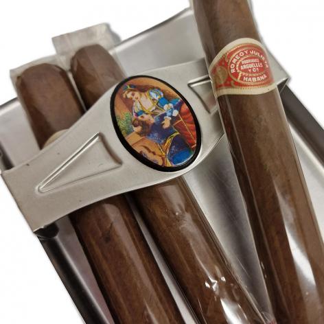 Lot 284 - Romeo y Julieta Club Kings