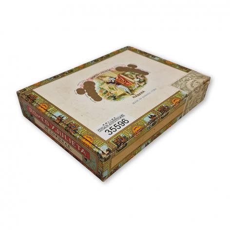 Lot 285 - Romeo y Julieta Coronas