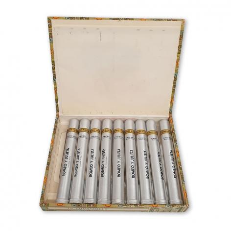 Lot 286 - Romeo y Julieta Churchills