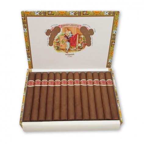 Lot 287 - Romeo y Julieta Petit Coronas