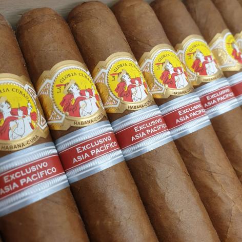 Lot 289 - La Gloria Cubana Revolution