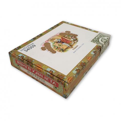 Lot 289 - Romeo y Julieta Coronas