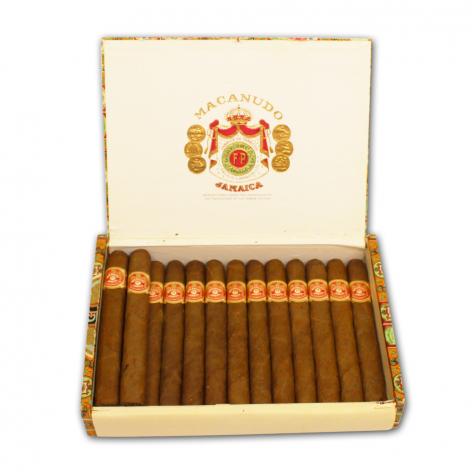 Lot 28 - Macanudo Canberras Especiales