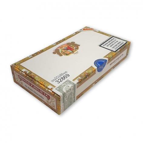 Lot 290 - Romeo y Julieta Short Churchills 