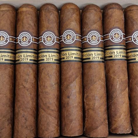 Lot 290 - Montecristo Supremos