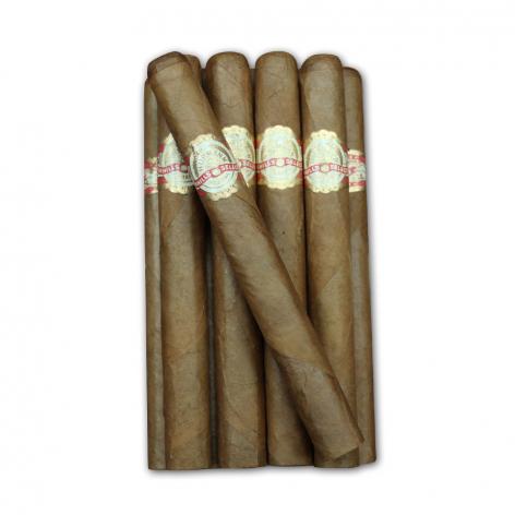 Lot 290 - H.Upmann Dunhills Seleccion no. 241