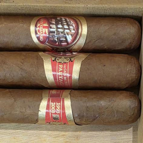 Lot 291 - Partagas 15 Aniversario LCDH Partagas Factory