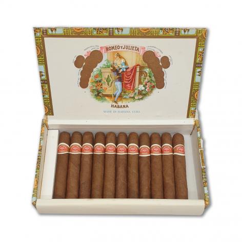 Lot 292 - Romeo y Julieta Petit Princes